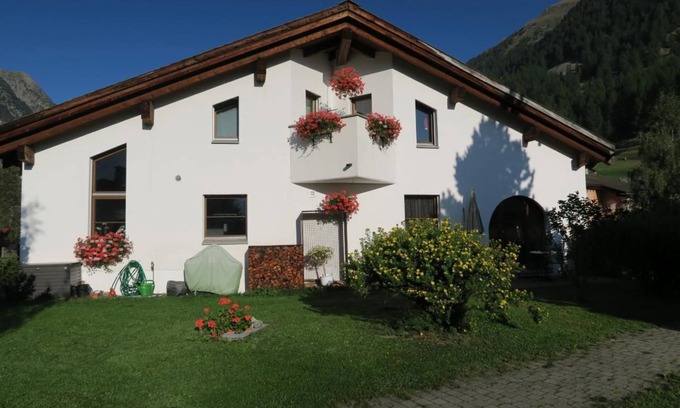 Bever House | Holiday apartment Bever for 1 - 2 persons - Holiday house