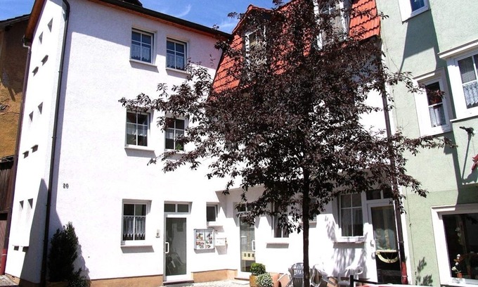 Bad Salzungen Apartment | Holiday apartment A | 90 sqm | 1-6 pers.