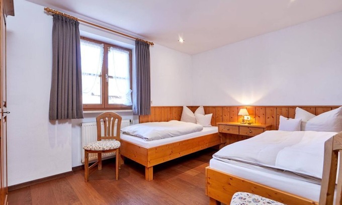 Oberammergau Apartment | Holiday apartment BergWelt (2 bedrooms) - Apartments Christiane Knöpfle