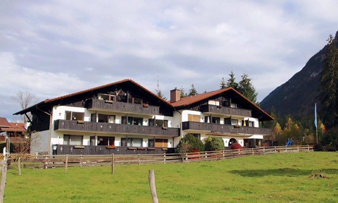Muhldorfl Apartment | Holiday apartment Farchant for 1 - 4 persons - Holiday apartment in one or multi-family house