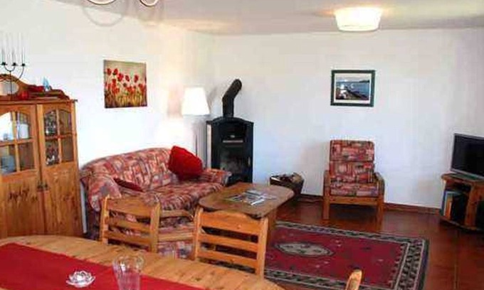Ummanz Apartment | Holiday apartment goose with fireplace - Rügener Ferienhäuser mit Kamin ***