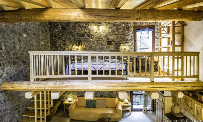 Zorzino Apartment | Holiday apartment Riva di Solto for 1 - 4 persons with 1 bedroom - Twin house