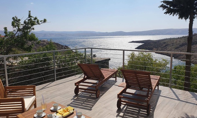 Cesarica House | Holiday apartment Karlobag for 1 - 4 persons with 1 bedroom - Holiday house