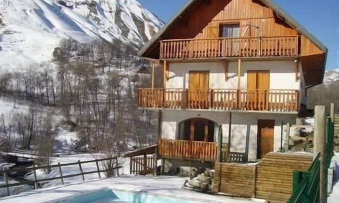Saint-Sorlin-d'Arves Apartment | Holiday apartment Le Chalmieu for 1 - 6 persons with 1 bedroom - Row house