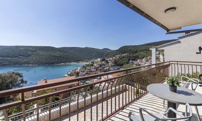 Rabac Apartment | Holiday apartment mit Klimaanlage und Meerblick