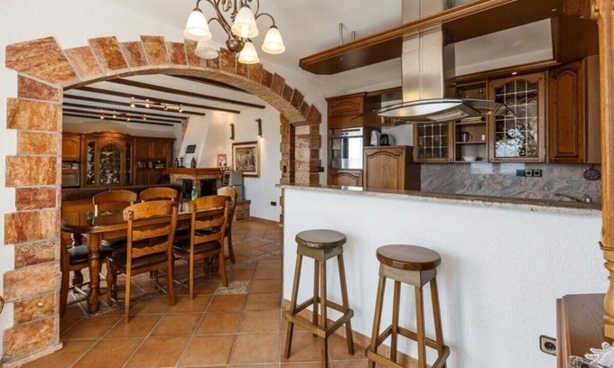 Duce Apartment | Holiday apartment Omiš for 1 - 9 persons with 4 bedrooms - Holiday apartment in one or multi-family