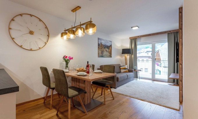 Mauterndorf Apartment | Holiday apartment with magnificent mountain view