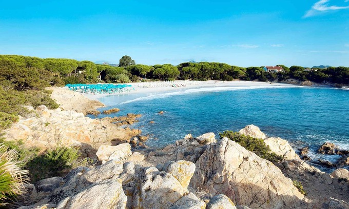 Sos Alinos Apartment | Holiday apartment with pool and air conditioning