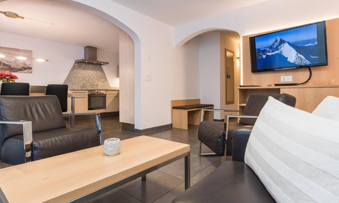 Zermatt Apartment | Holiday apartment Zermatt for 1 - 7 persons with 3 bedrooms - Holiday apartment in one or multi-fami