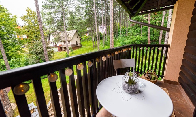 Zlatibor Apartment | Holiday apartment Zlatibor for 3 - 4 persons with 2 bedrooms - Holiday apartment in one or multi-fam