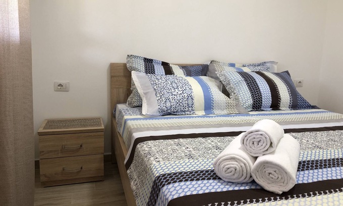 Ulcinj House | Holiday Bungalows with garden,650meter from Beach.