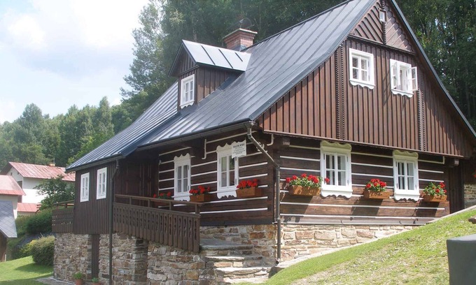 Rokytnice nad Jizerou House | Holiday home with playground and panoramic views