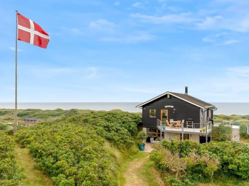 Grønhøj House | Holiday Home Bjerund - 300m from the sea by Interhome