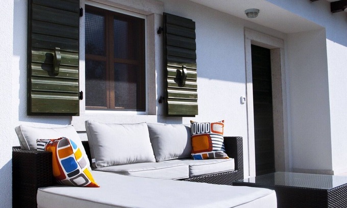 Lupoglav House | Holiday home Bruno, (14503), Boljun, hr