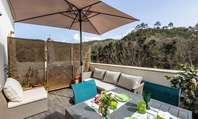 Aljezur House | Holiday Home 'Casa Alva - Estúdio Laranja' with Wi-Fi and Air Conditioning