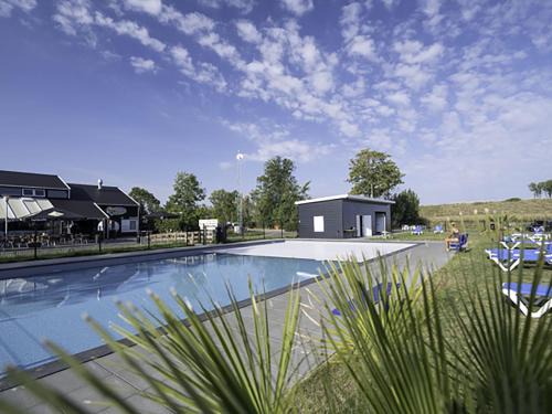 Scherpenisse House | Holiday Home De Noordzee by Interhome