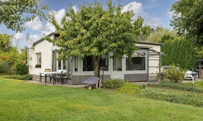 Muritz House | Holiday home directly on the lake with boat