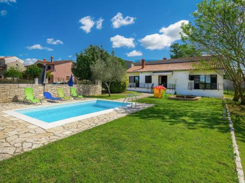 Municipality of Zminj House | Holiday Home Dora by Interhome