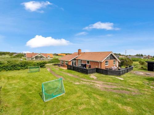 Nørre Lyngvig House | Holiday Home Elviira - 600m from the sea by Interhome