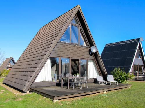 Fedderwardersiel House | Holiday Home Fedderwardersiel-5 by Interhome