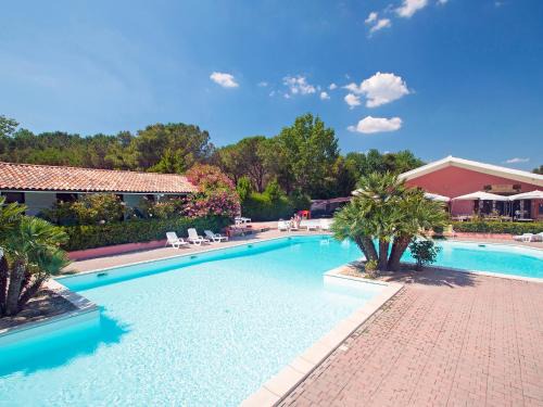Marina di Bibbona House | Holiday Home Gineprino-3 by Interhome