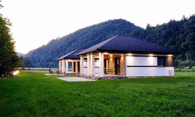 Mali Radic House | Holiday home Green coast