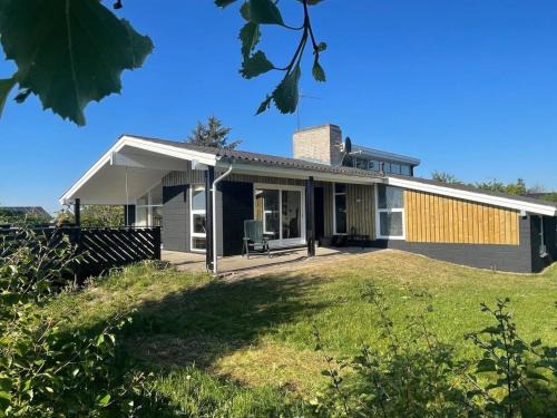 Hirtshals House | Holiday Home Hansen - 600m from the sea by Interhome