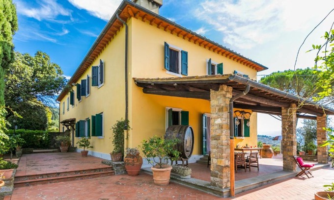 Pontassieve House | Holiday Home I Cancelli by Interhome