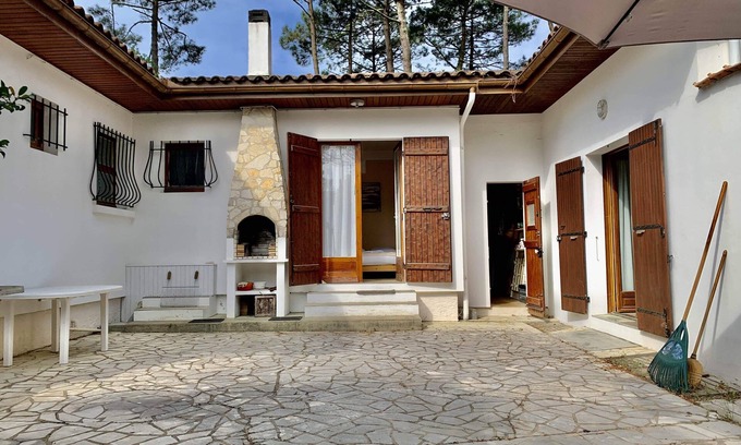 Lege-Cap-Ferret House | Holiday home in Petit Piquey, 4 bedrooms with terrace and a large garden