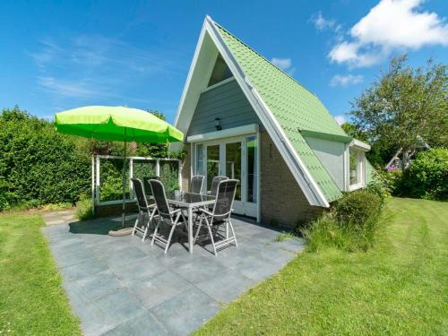Groote Keeten House | Holiday Home in Groote Keeten near Beach