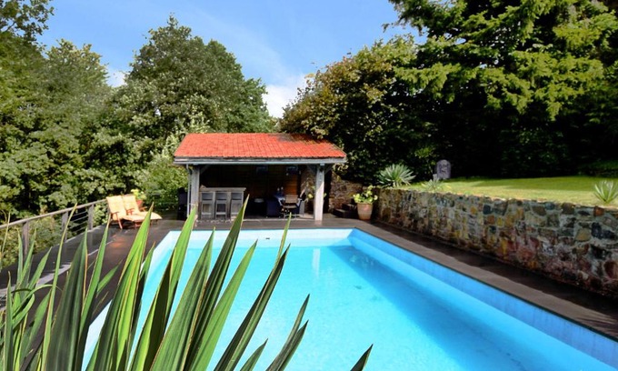 Nonceveux House | Holiday Home in Nonceveux with Swimming Pool