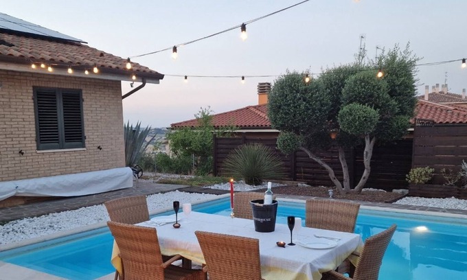 Rustico House | Holiday home in the Marche region with heated swimming pool for use exclusive