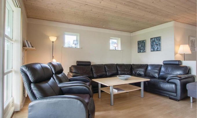 Nordenbro Vesteregn House | Holiday home Klintegårdsvej Humble VI