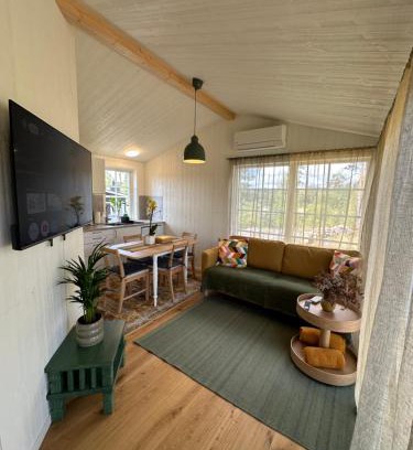 Norrkoping O House | Holiday home Kolmårdsgården