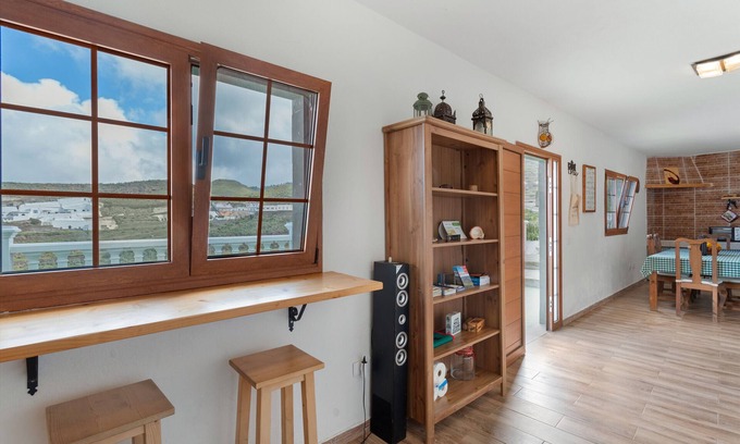 Artenara House | Holiday Home 'La Umbría' with Mountain Views, Private Terrace and Wi-Fi