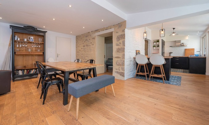 Ile-aux-Moines House | Holiday Home 'Maison De Pêcheur' with Private Terrace, Private Garden and Wi-Fi