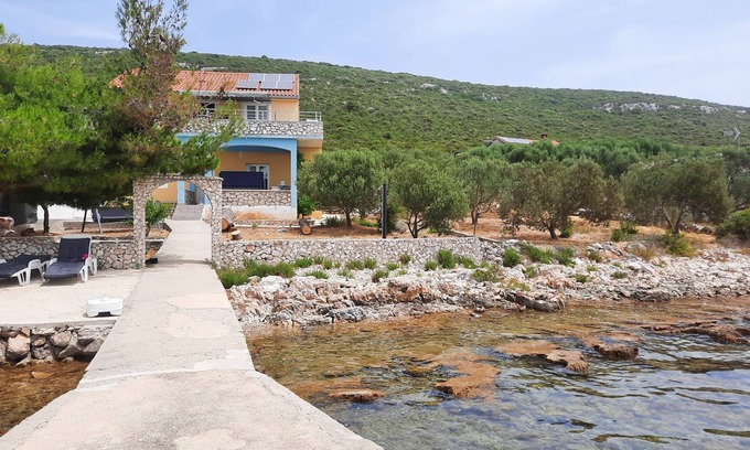 Dobropoljana House | Holiday home Marija, (12955), Dobropoljana, hr