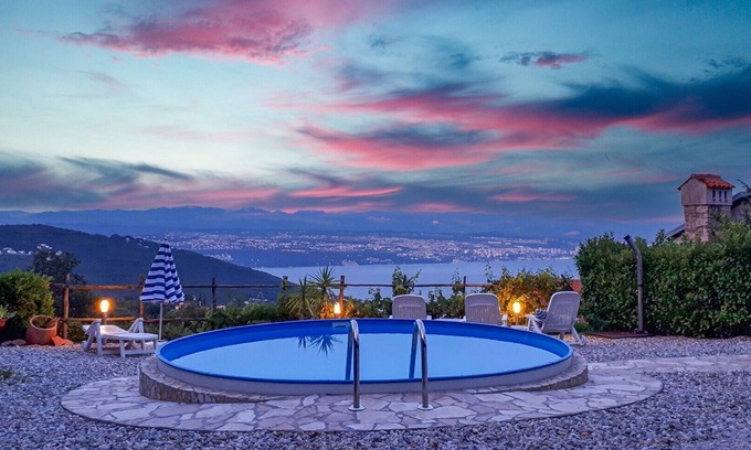 Opatija House | Holiday Home Mikleus in Dobreč