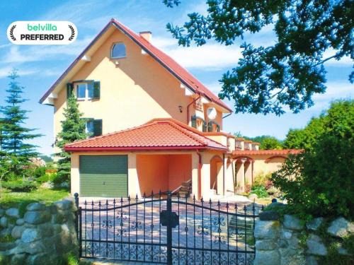 Sierakowice House | Holiday Home near Forest and Lake in Pomeranian