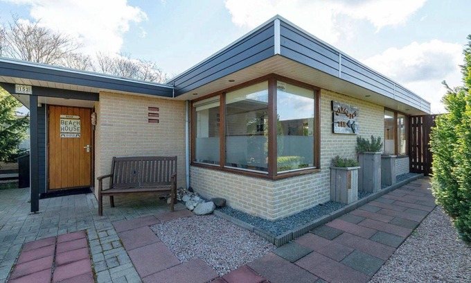 Sint Maartensvlotbrug House | Holiday Home Sint Maartenszee near Beach