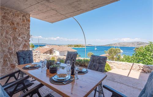 Kaprije House | Holiday Home On Island Kaprije