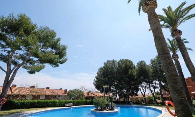 Tamarit House | Holiday Home Parc Escipions-2
