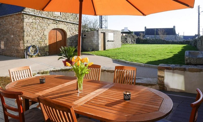 Poulgoazec House | holiday home, Plouhinec in Finistère - 10 persons, 5 bedrooms