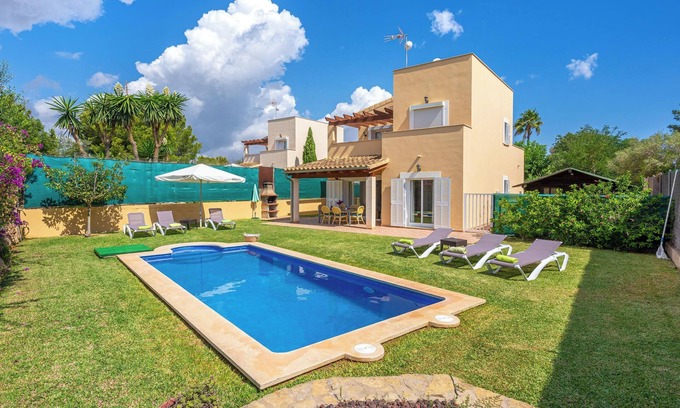 Cala Murada House | Holiday Home Son Ganxo II with Pool, Terrace & Wi-Fi