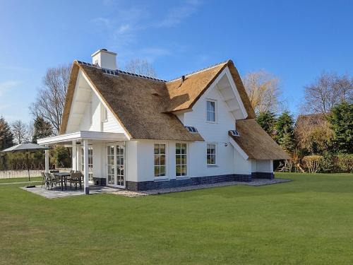 Municipality of Noordwijk Resort | Holiday Home Tapuit 8-2 by Interhome