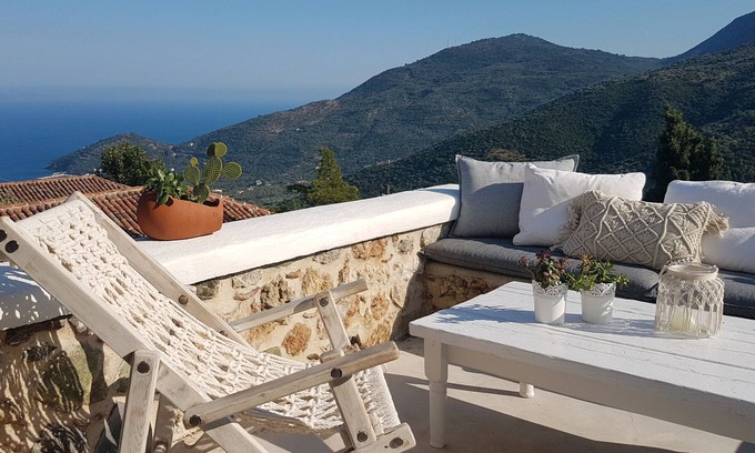 Livadi House | Holiday Home 'Three Skylights' with Terrace & Wi-Fi