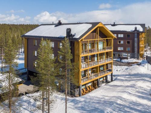 Sirkka House | Holiday Home Tunturinlaita c3 by Interhome