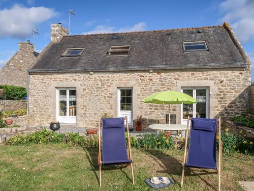 Ploemeur House | Holiday Home Ty Breiz by Interhome
