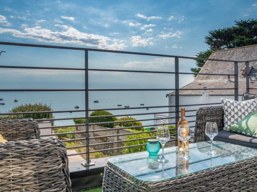 Saint-Pierre-Quiberon House | Holiday Home Villa Kerhostin by Interhome