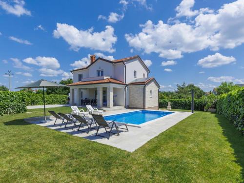 Nova Vas House | Holiday Home Villa Zirdum by Interhome